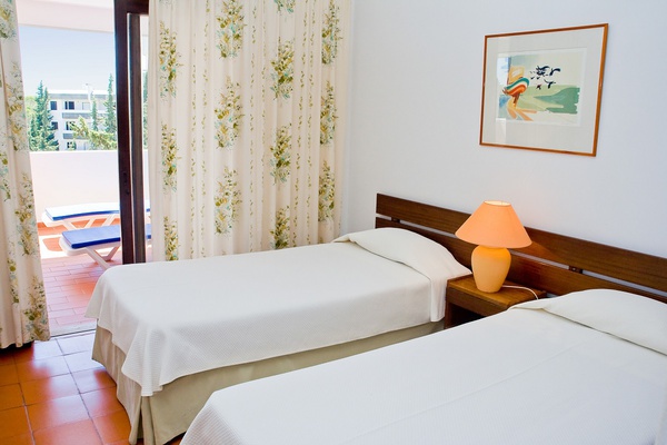 APPARTEMENTS MIT 2 SCHLAFZIMMERN da Balaia Apartmentos en Praia Maria Luísa APPARTEMENTS MIT 2 SCHLAFZIMMERN da Balaia Apartmentos en Praia Maria Luísa